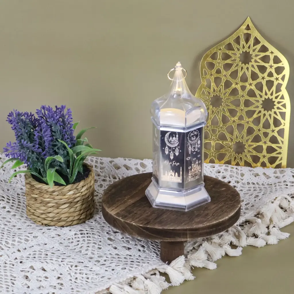 Crystal with Metal Minaret Lantern – 15.5CM
