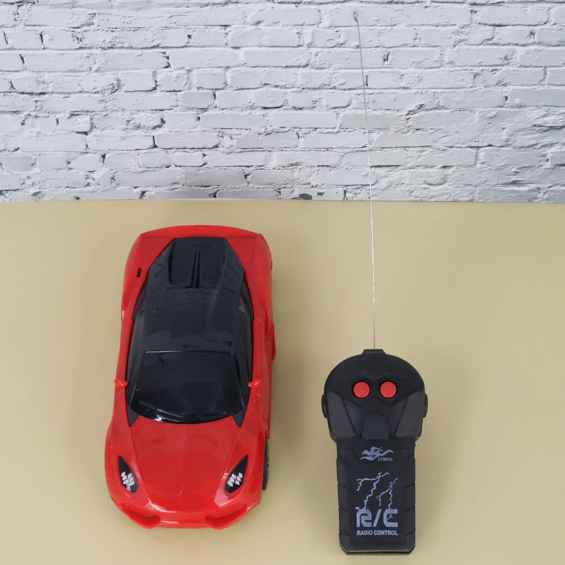 Simulation Model Car – Remote Control Toy