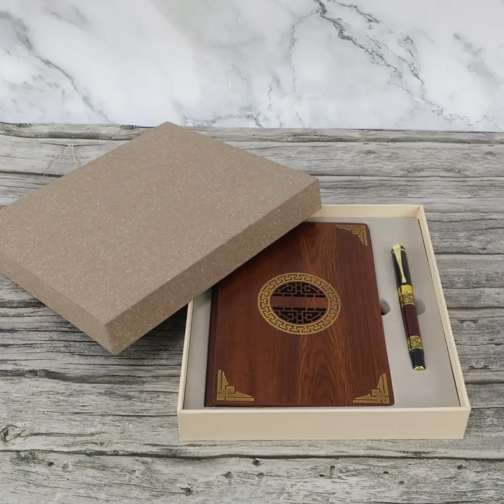 Luxury Wooden Set – Notebook & Metal Pen