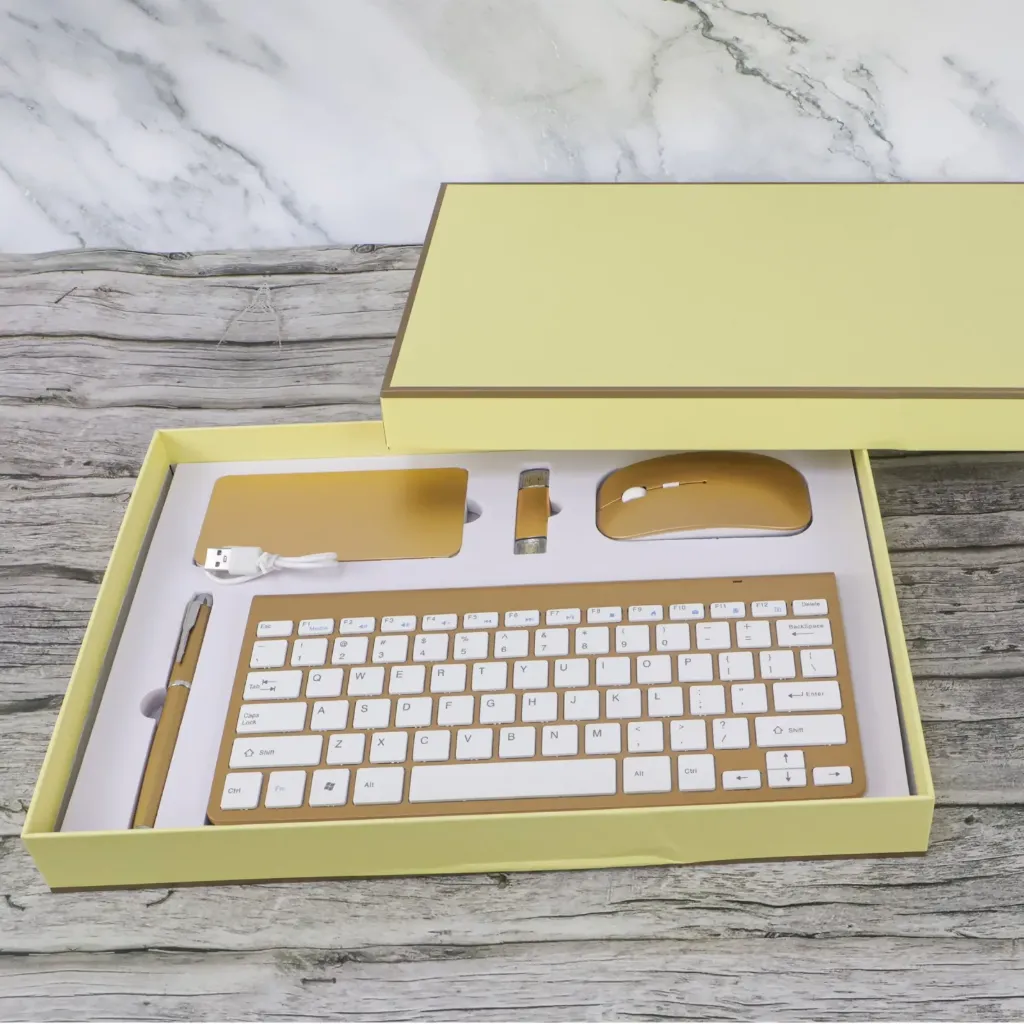 Tech Essentials Gift Set
