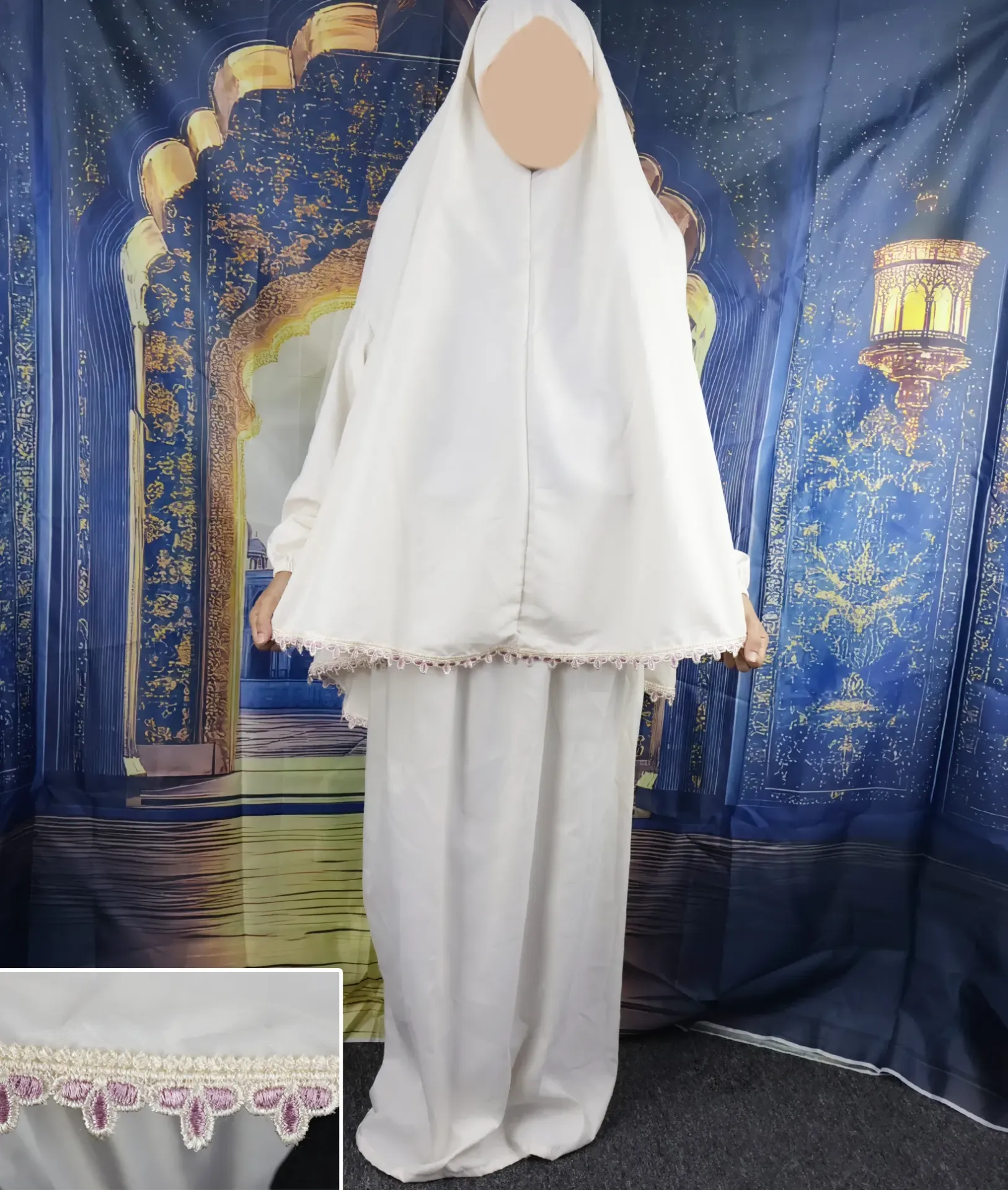 Embroidered Tail Prayer set - Off White