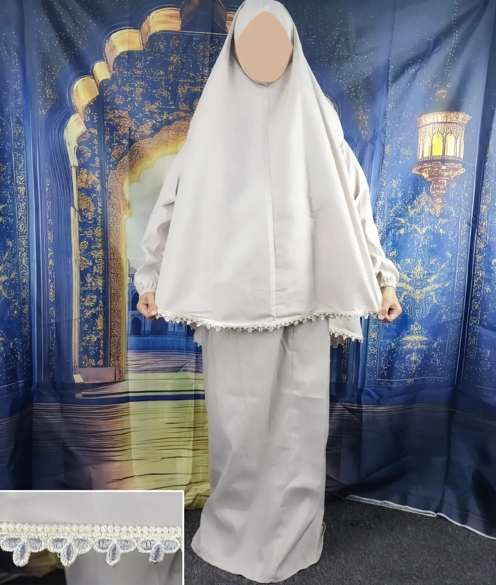 Embroidered Tail Prayer set - Light Gray 