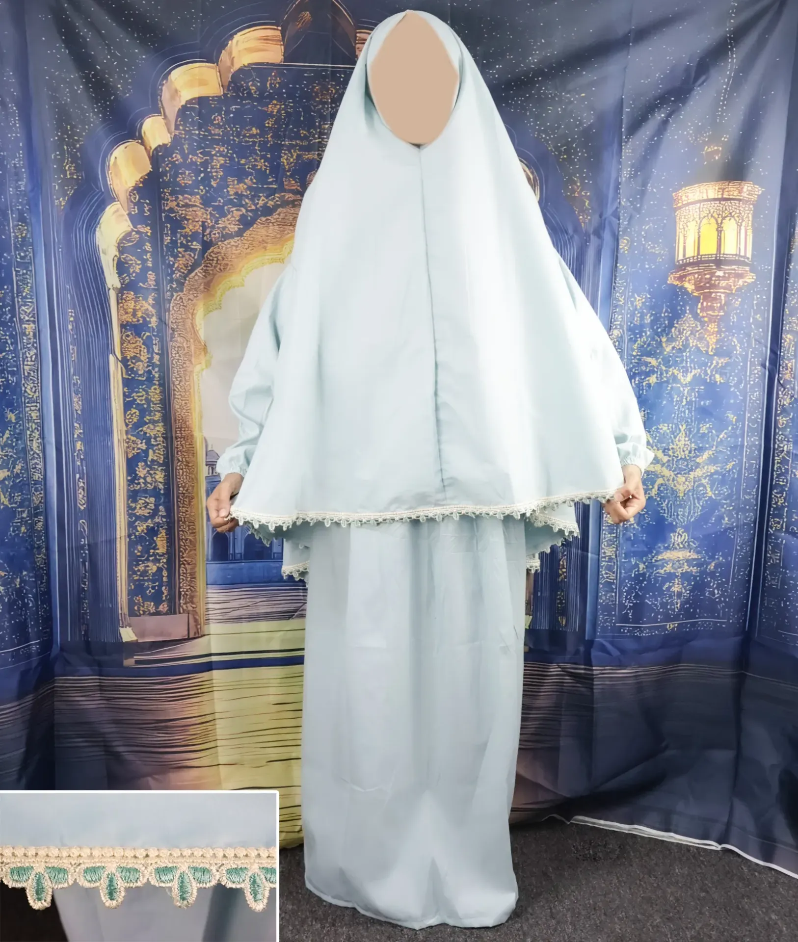 Embroidered Tail Prayer set - light blue 