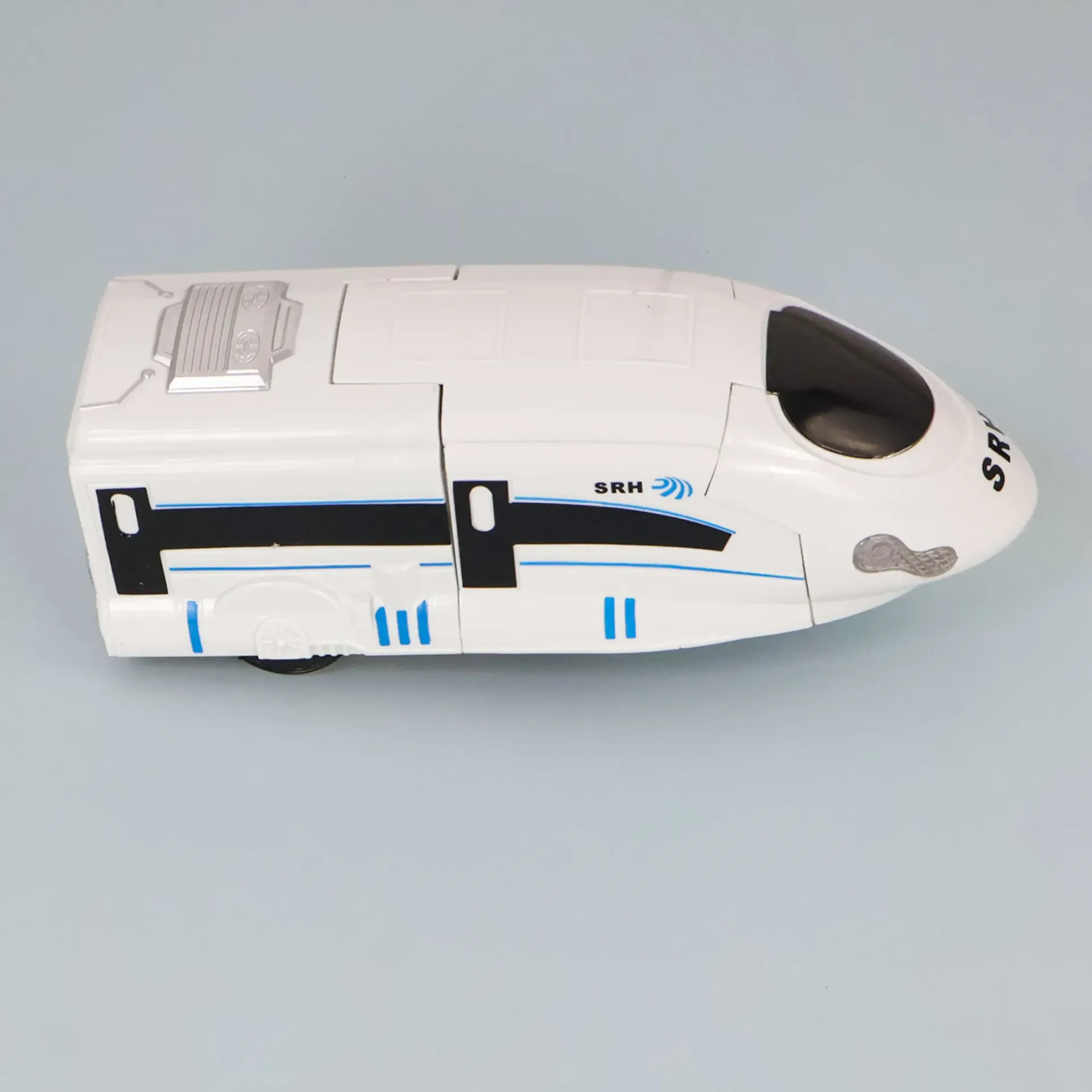 Transforming Train to Robot Toy – Interactive Flip Character