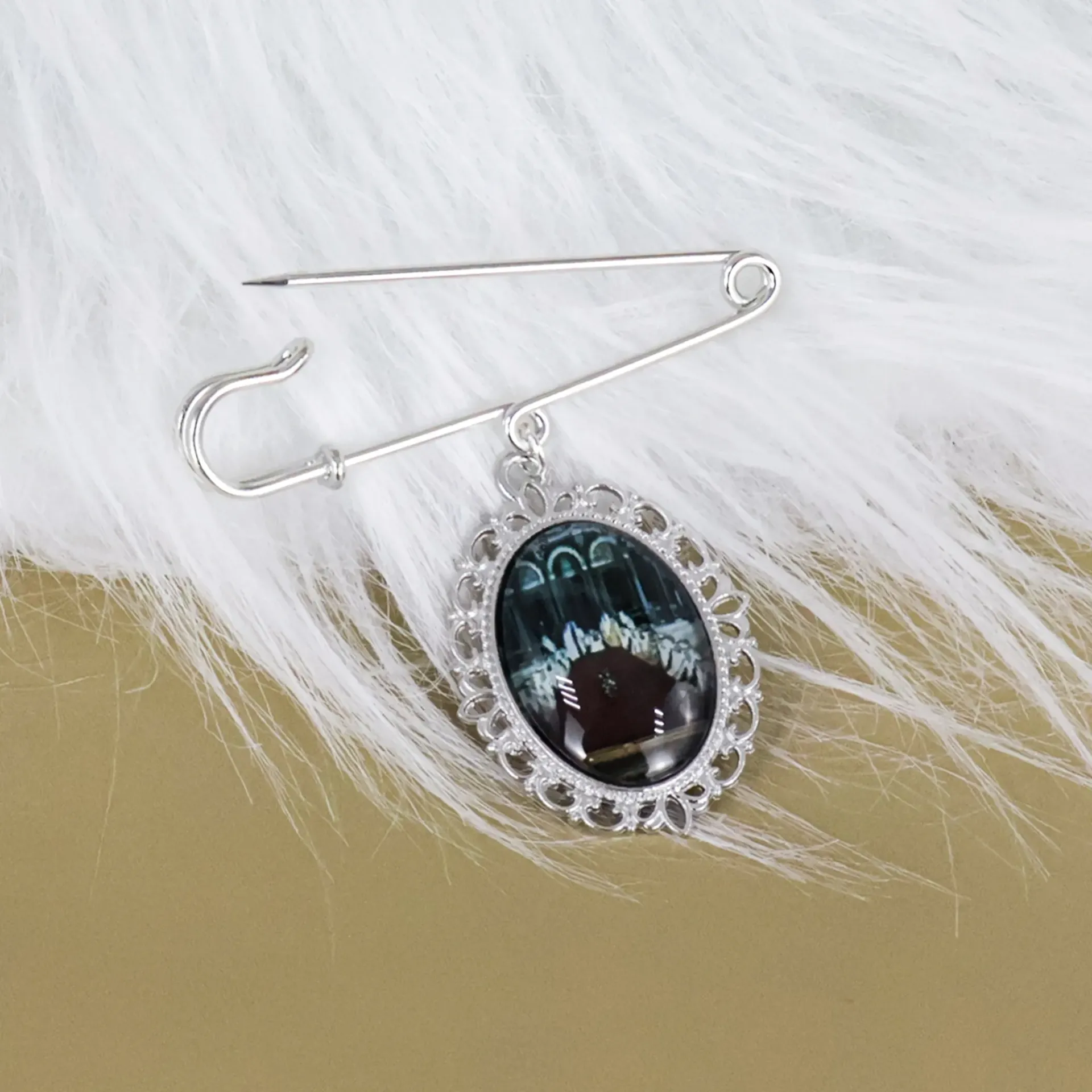 UAE Metal Pin Badge – Stylish Designs