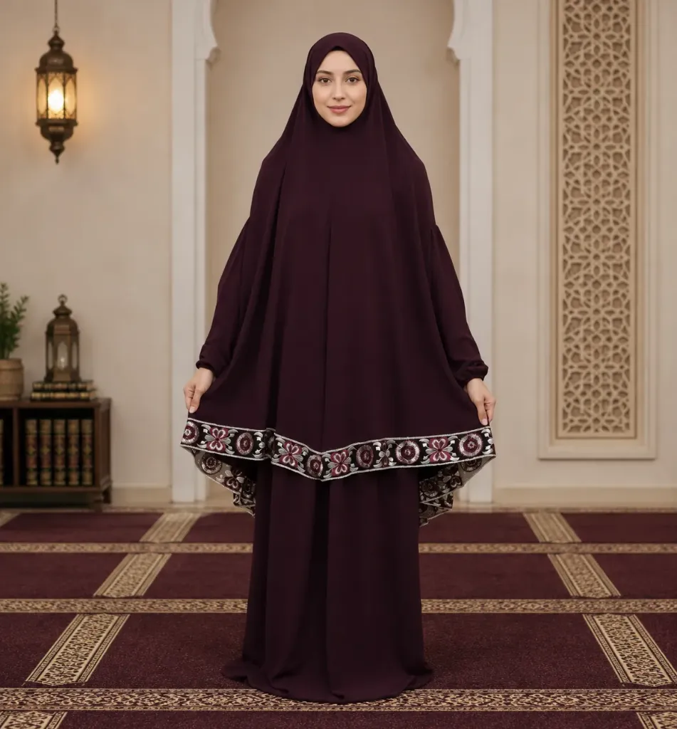 Medallion Embroidery Prayer Set Burgundy