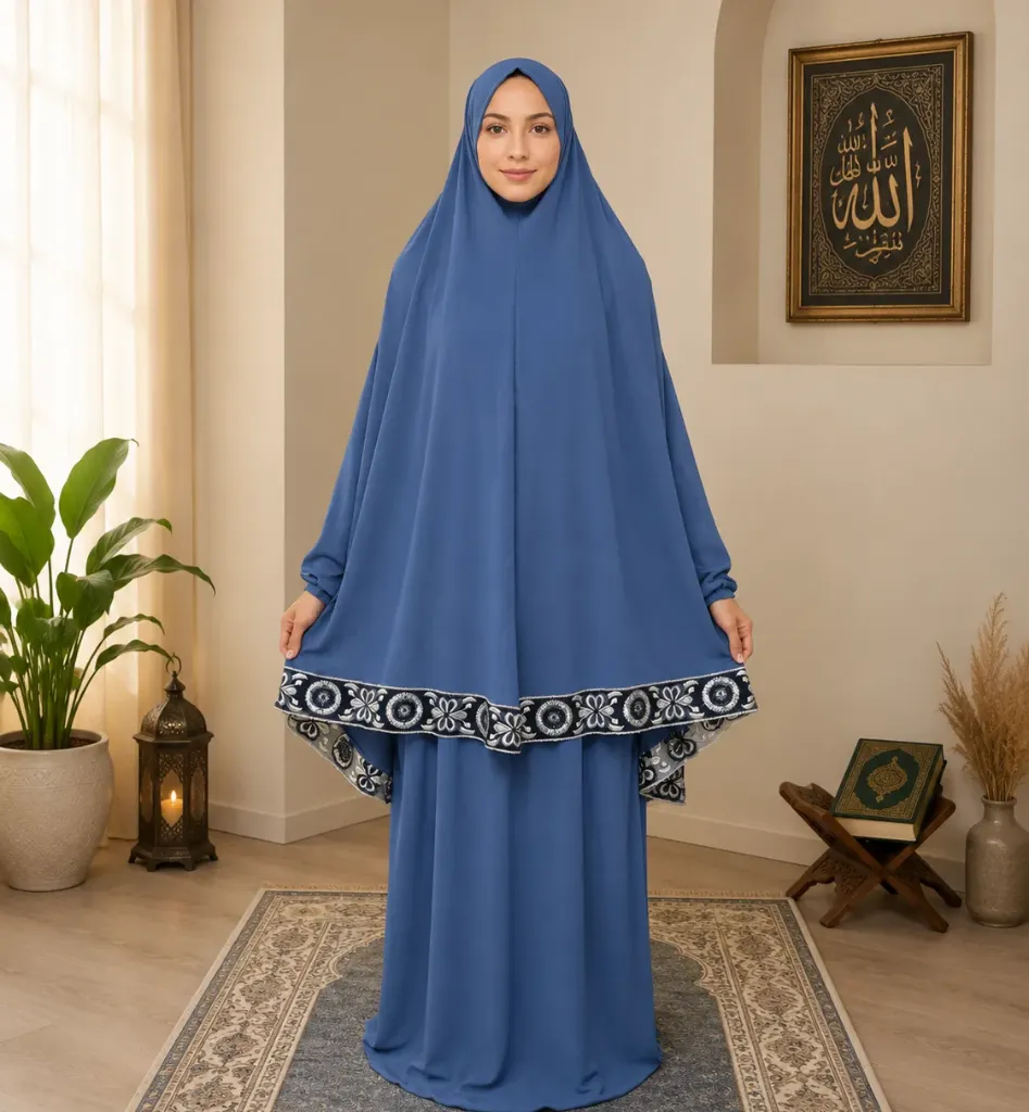 Medallion Embroidery Prayer Set Blue