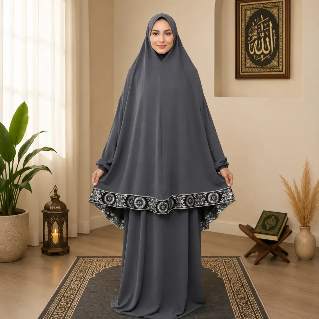 Medallion Embroidery Prayer Set Gray 