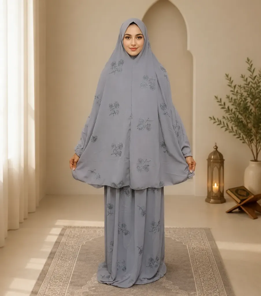 Tone-on-Tone Embroidered Prayer Set Gray 