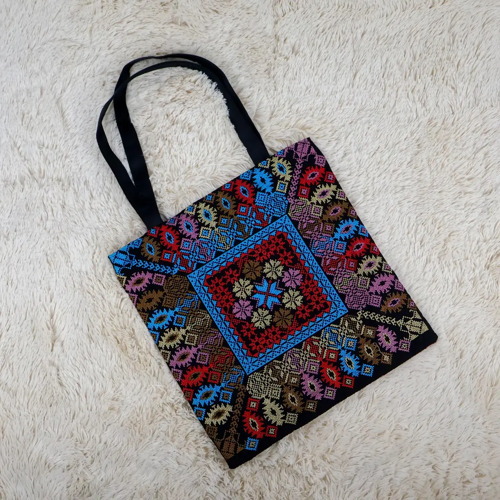 Embroidered canvas tote bag with zipper