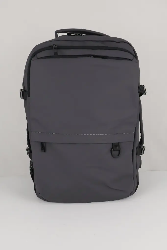 Backpack With USB Cable for Man (Gray color)