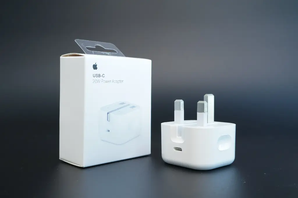 Adapter for iPhone Apple 20W USB-C Power Adapter ​​​​​​​