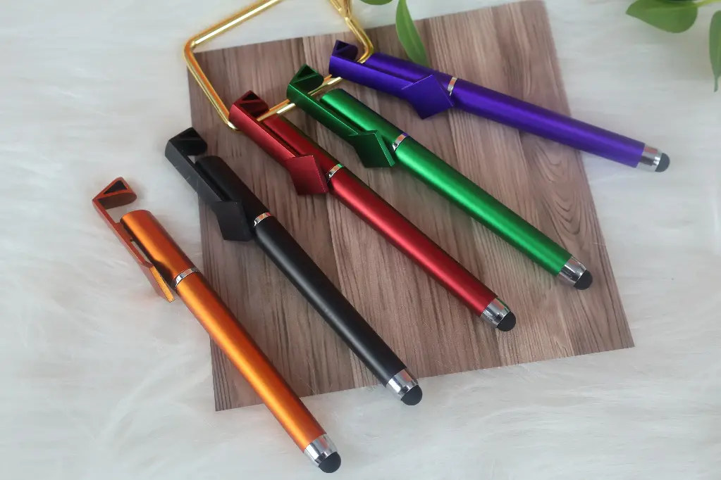 Glossy High Quality Plastic Pen With Touch Screen