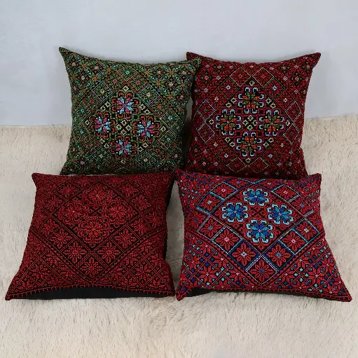  Embroidered pillowcase with zipper for cushions