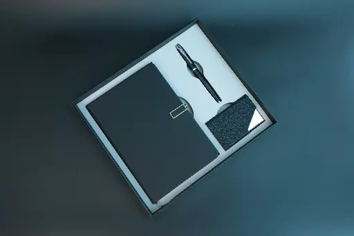 Gift Set 3 pce Black color