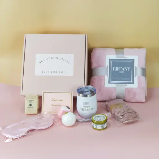 Pink Spa Gift Set for Women 8 PCS